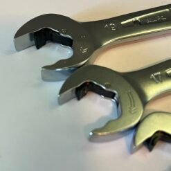 TONE RMFQ700BR FLEX-HEAD RATCHET WRENCH KIT WITH BRS20 BIT SET
