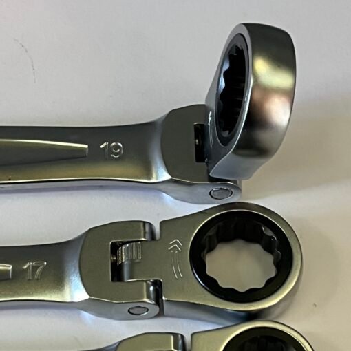 TONE RMFQ700BR FLEX-HEAD RATCHET WRENCH KIT WITH BRS20 BIT SET